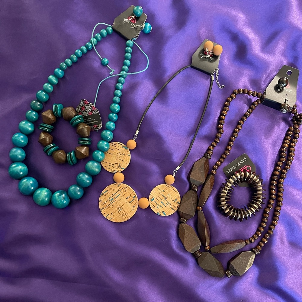 Brown & Teal Wood